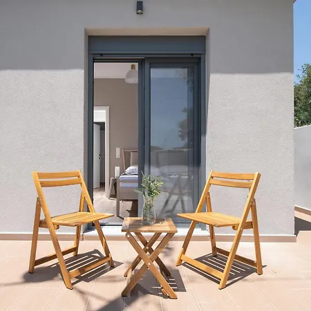 Saint John Seafront Living * Paralia Sikias