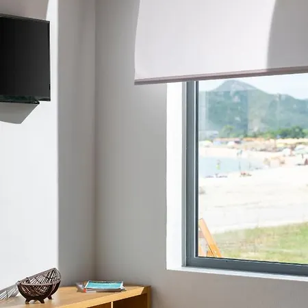 Saint John Seafront Living בית נופש Paralia Sikias