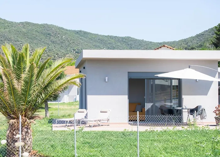 Saint John Seafront Living Paralia Sikias