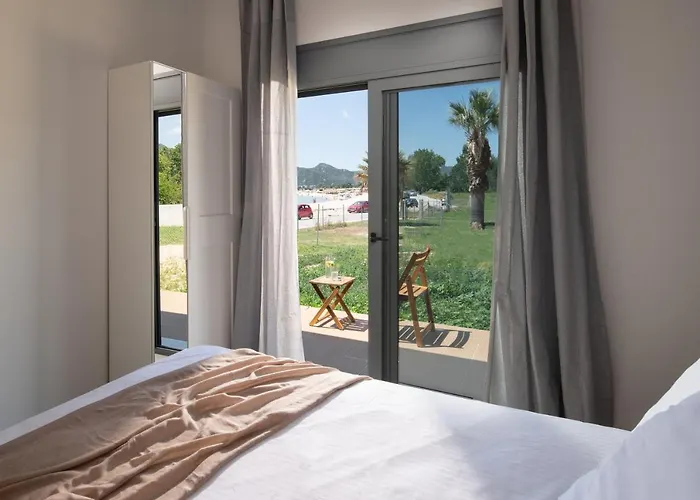 Saint John Seafront Living Hébergement de vacances Paralia Sikias