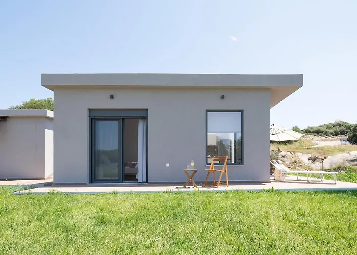 Saint John Seafront Living * Paralia Sikias