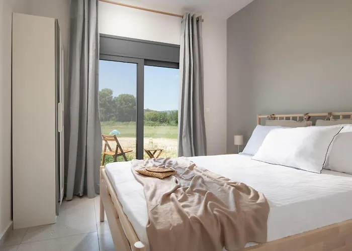 Saint John Seafront Living Hébergement de vacances Paralia Sikias