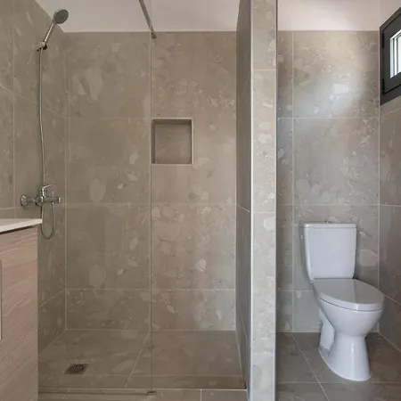 Saint John Seafront Living * Paralia Sikias